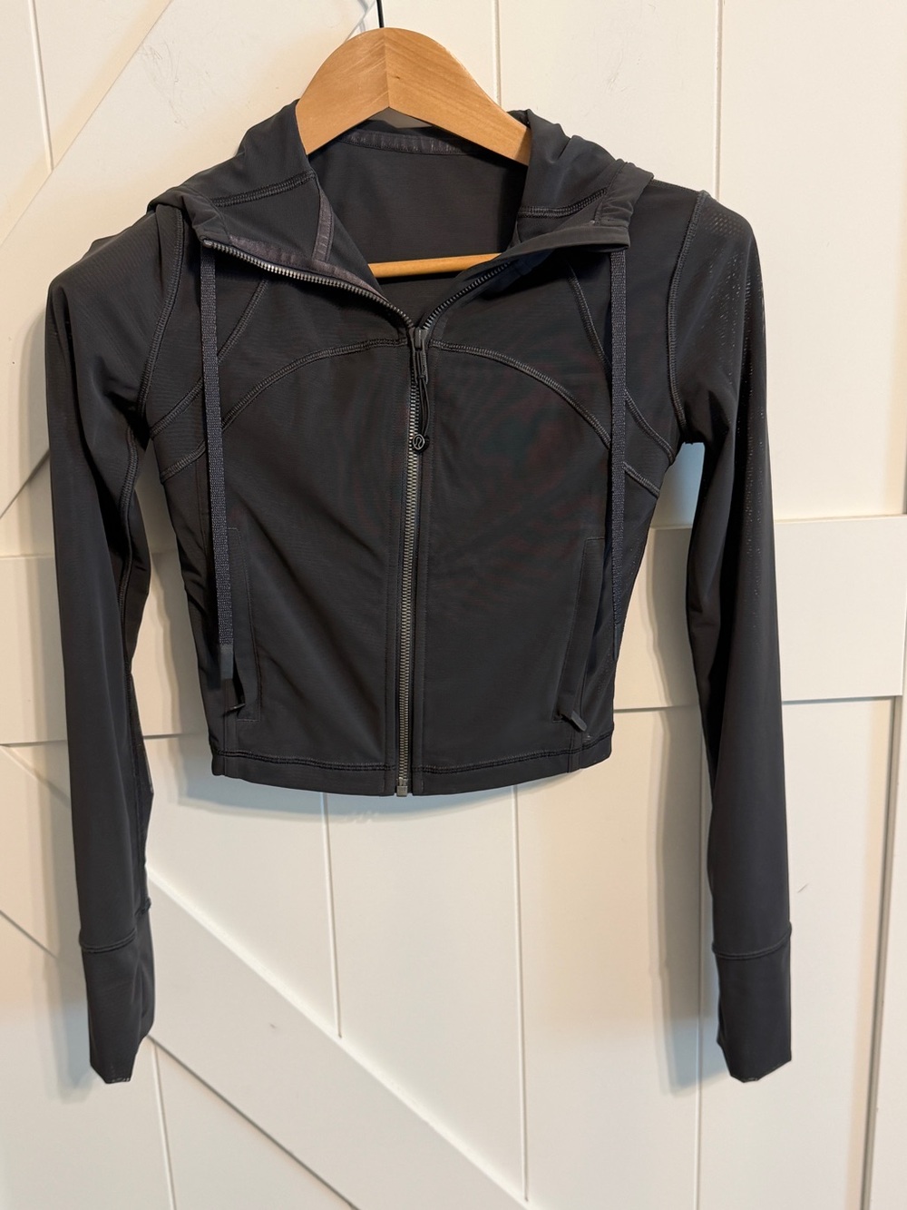 Lululemon Cropped Mesh Nulu Define Jacket Black Size 2 Hooded Full Zip